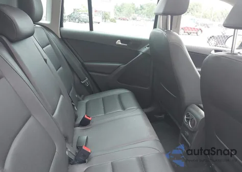 2017 Volkswagen Tiguan 2.0T Wolfsburg Edition из США, поврежденный, VIN WVGSV7AX3HK037795